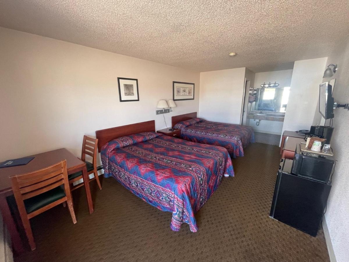 Riverside Inn Glendive Exterior foto